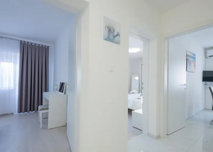 別荘 3 Bedroom Gorgeous In